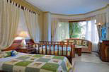 Dinarobin_family Duplex Room